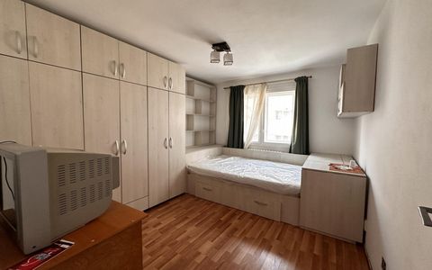Garsoniera de Inchiriat CETATE Flanco etaj 2 mobilata si utilata complet.