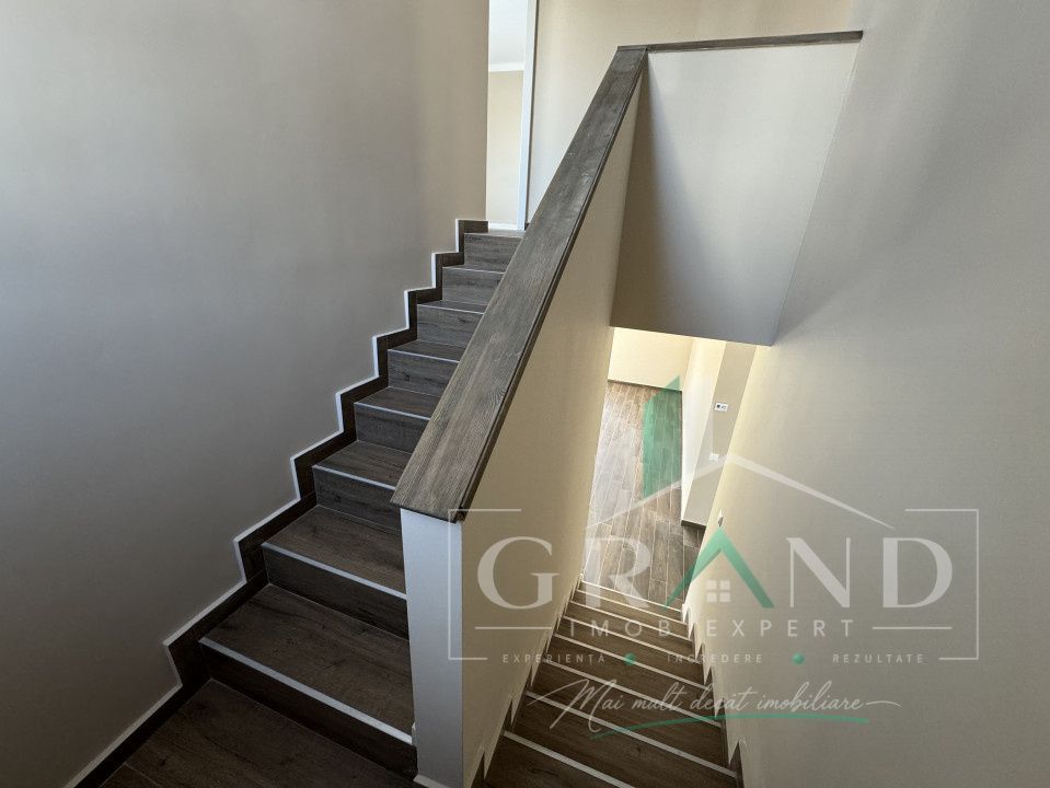 OPORTUNITATE!Casă individuală | 4 camere | 3 băi | Garaj | Terasă | Dezmir – fotografia 9 din 36
