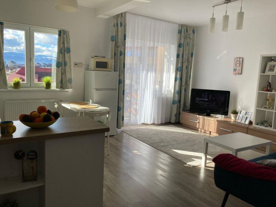 Apartament 2 camere mobilat modern, parcare inclusă, zona Turnișor, Sibiu – fotografia 2 din 5
