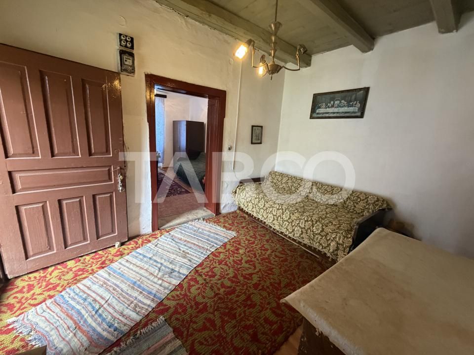 Casa de vacanta 3 camere anexa 720 m teren in Jibert Judetul Brasov – fotografia 4 din 9