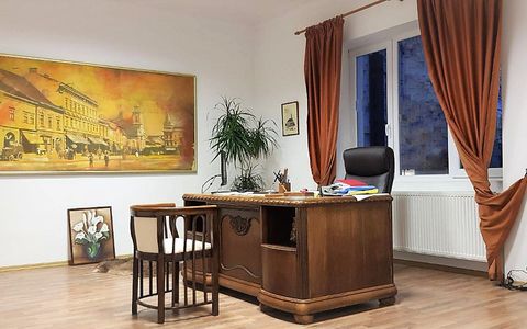 Apartament exclusivist, Ultracentral