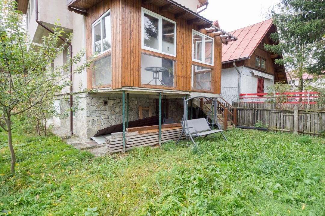 Vilă D+P+1+Pod în Azuga – Vedere Spectaculoasă spre Varful Cazacu – fotografia 45 din 61