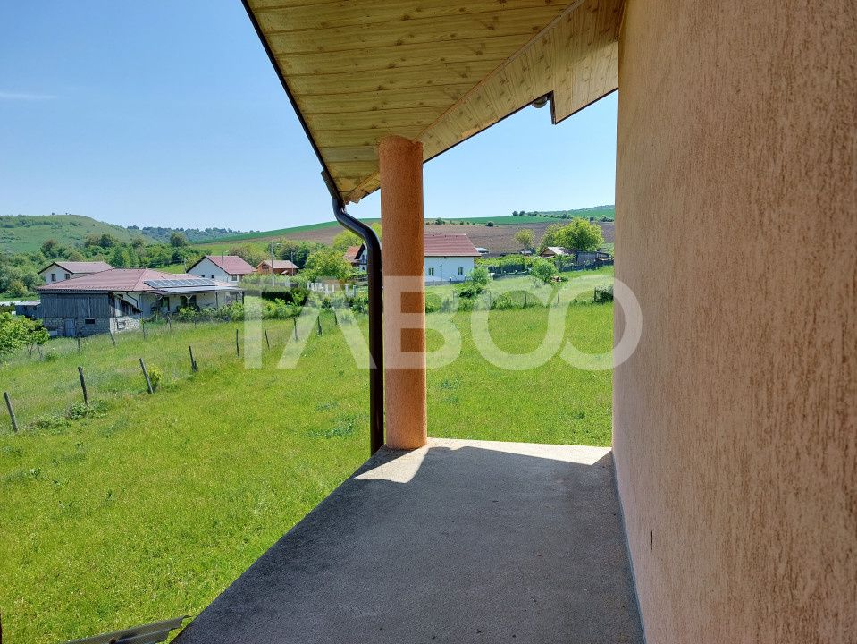 Casa de vanzare cu teren 2000 mp 5 camere  Sura Mare Hamba Sibiu – fotografia 13 din 37