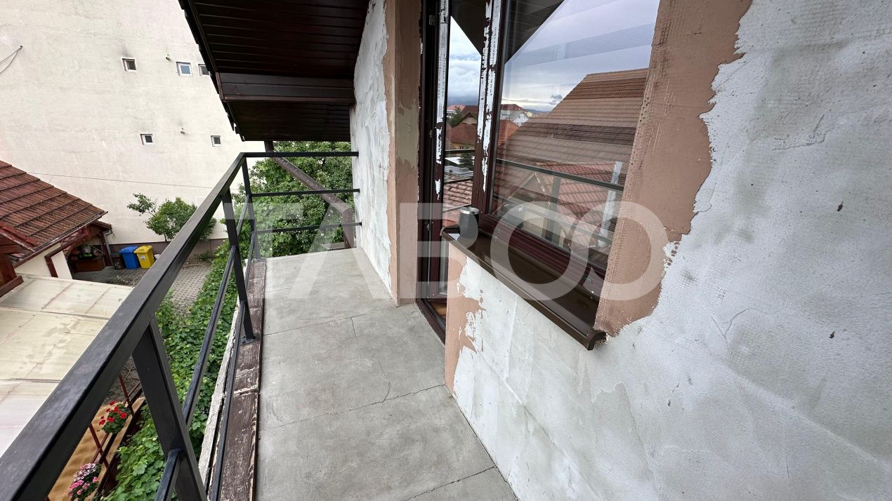 Casa individuala 8 camere curte libera 300mp zona Calea Poplacii Sibiu – fotografia 30 din 31