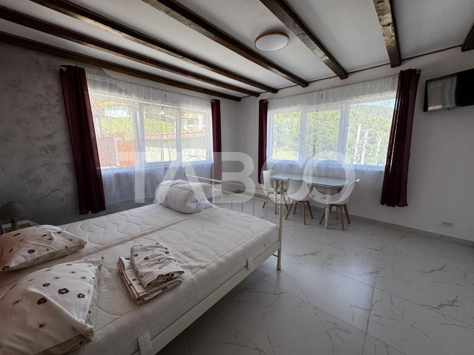 Oportunitate investitie - Pensiune renovata cu 8 camere langa Sibiu – fotografia 21 din 32