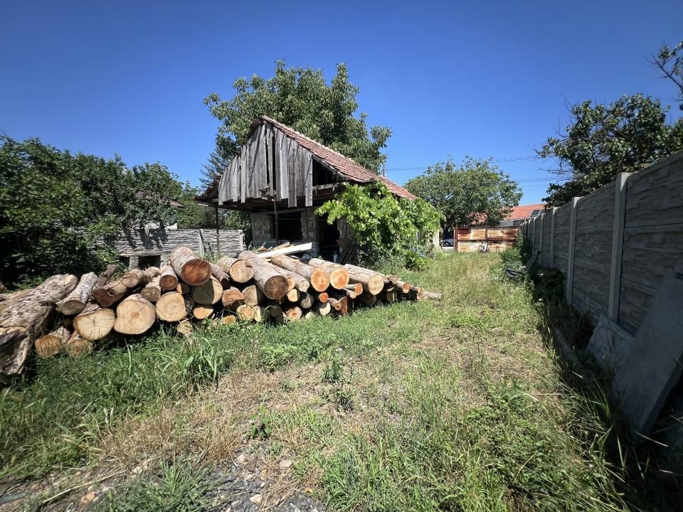 Teren de 575 mp in Dumbravita cu casa de demolat – fotografia 3 din 3