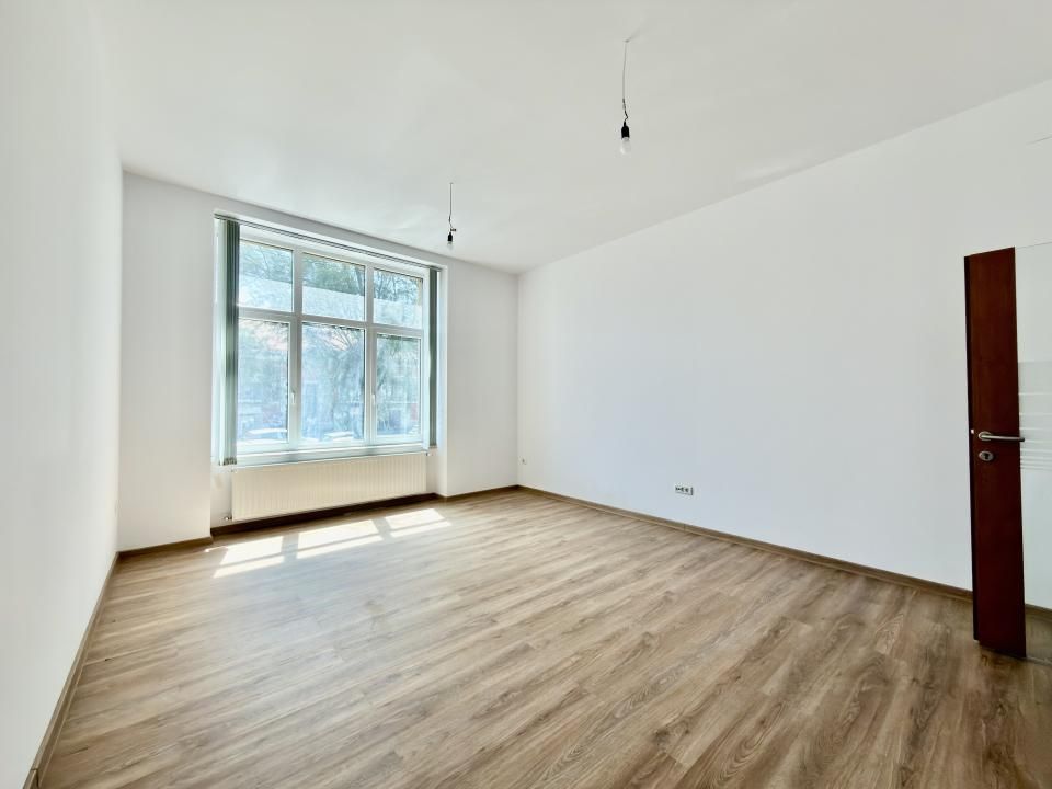 Apartament 7 camere, 3 bai, parter, 156 mp utili - Zona Iosefin – fotografia 1 din 26