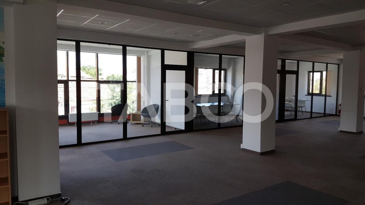Cladire moderna cu teren 890 mp P+2E+ET birouri si spatiu comercial – fotografia 8 din 14