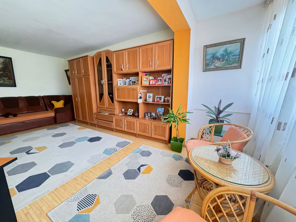 Apartament 3 camere de vanzare - zona Brotacei, Tomis Nord – fotografia 10 din 12
