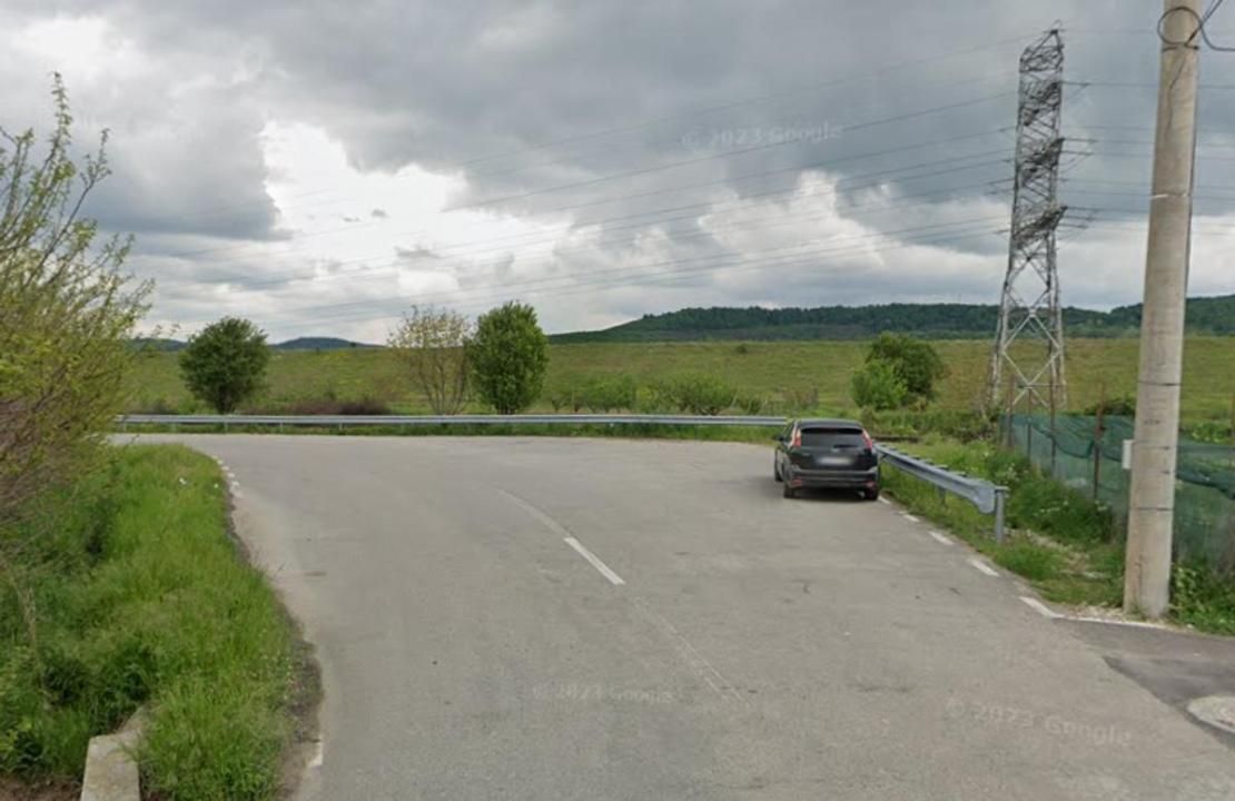 Teren Agricol / Productiv – 800 mp (Mărăcineni, Zona Centrală) – fotografia 1 din 5