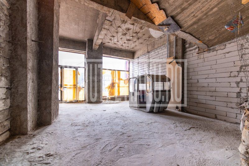 Spatiu comercial Bd Unirii Piața Alba Iulia Parter + 1etaj – fotografia 18 din 18