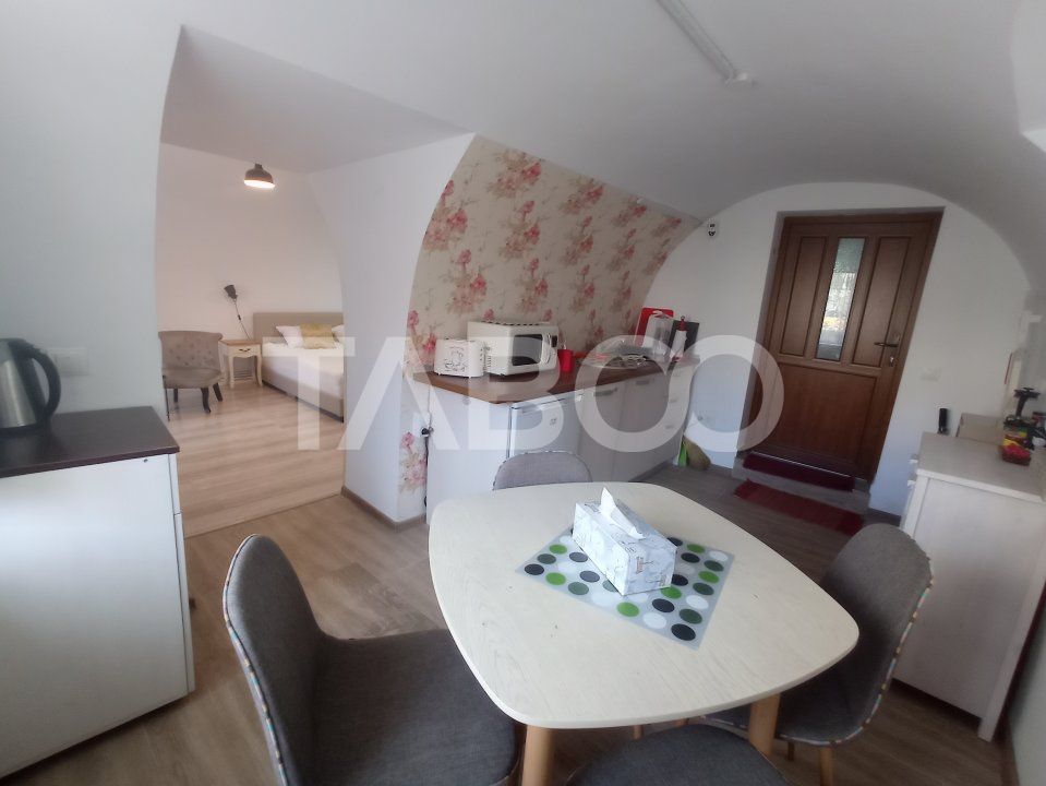 Apartament de inchiriat in Centrul Istoric din Sibiu gradina 150 mp – fotografia 6 din 9