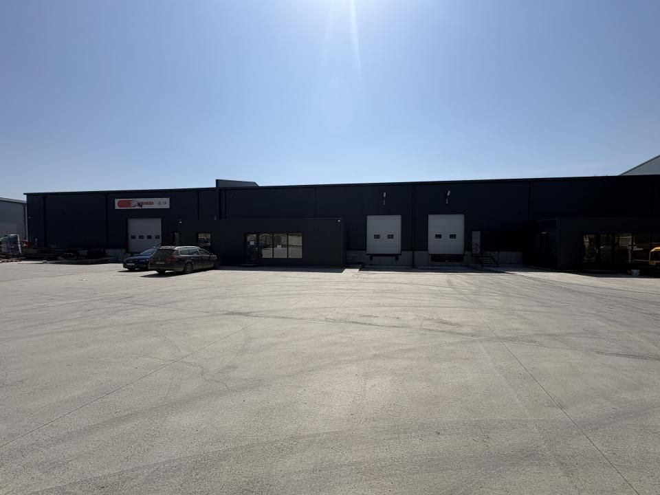 Hale industriale, str. Depozitelor, Pitesti – fotografia 1 din 6