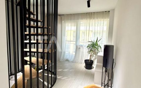 Penthouse de vanzare finisaje premium cu terasa generoasa Floresti
