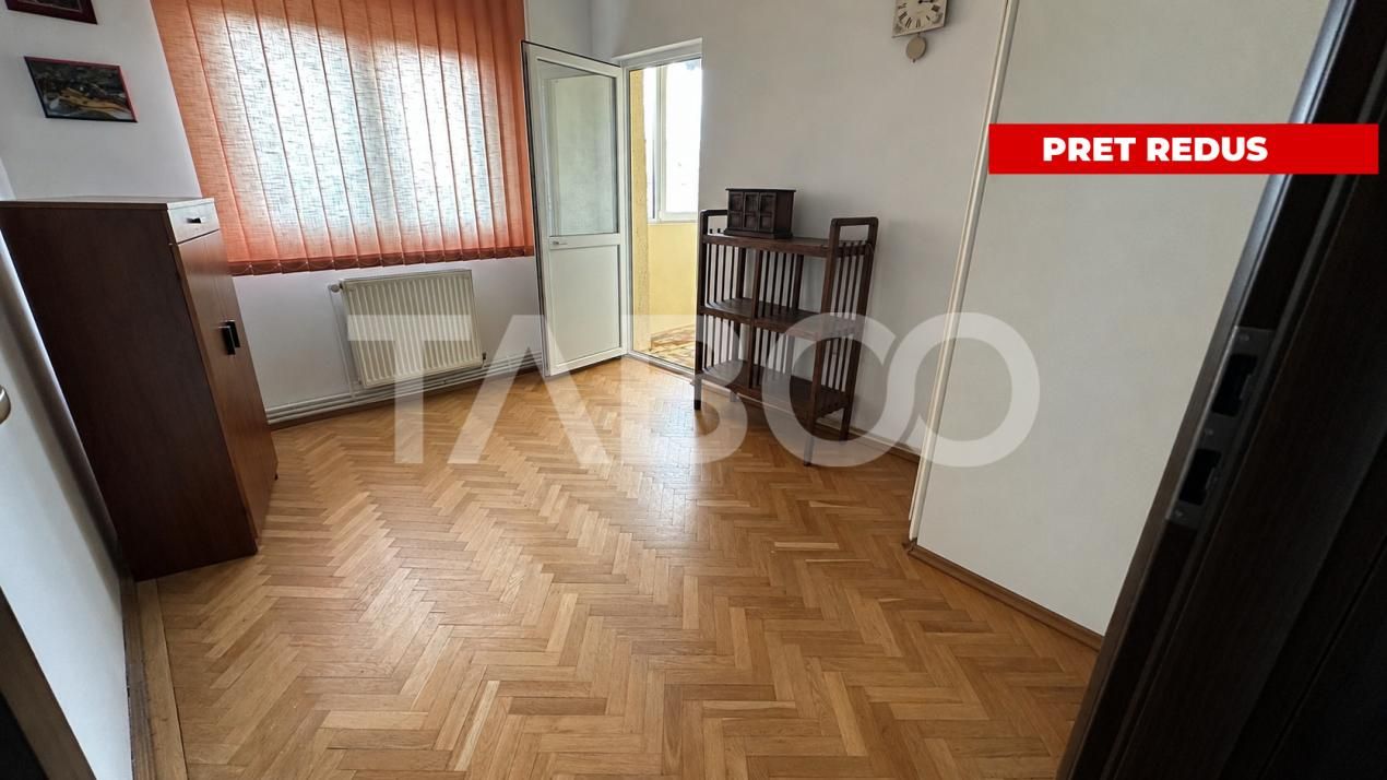 Apartament cu pivnita 4 camere etaj intermediar zona Strand Sibiu – fotografia 2 din 11