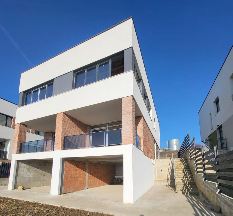 Duplex, 160 mp utili, teren 200 mp, zonă Voroneț / Iris | Cluj-Napoca – fotografia 2 din 9