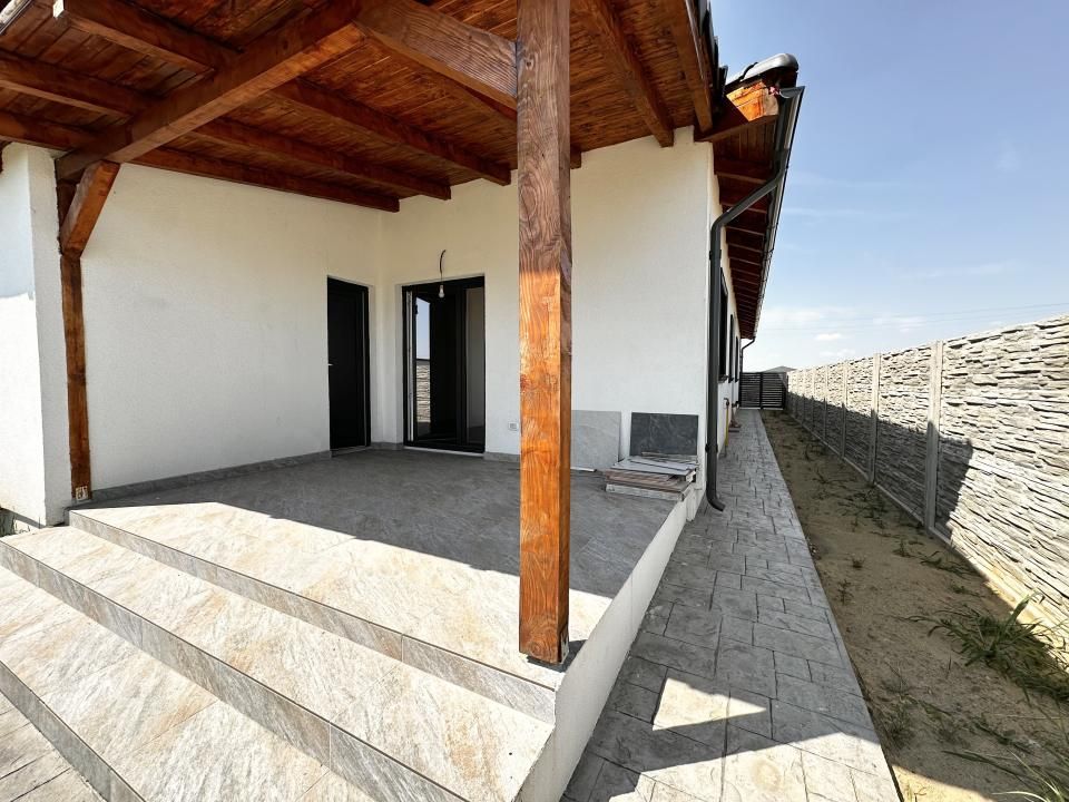 Duplex 3 camere, 91 mp utili, 351 mp teren - Sag – fotografia 1 din 14