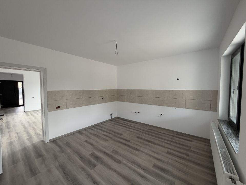 Casa parter, 96,93mp utili, teren 498mp, Preajba , zona Capsunarie – fotografia 8 din 14