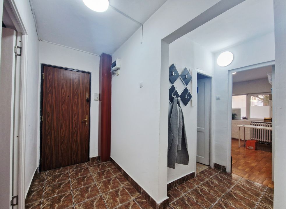 Apartament luminos decomandat in zona Spitalului de Recuperare – fotografia 9 din 16