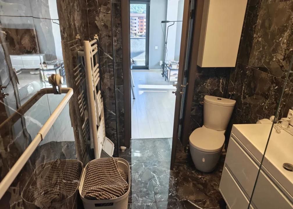 Apartament 3 camere 70mp cu terasă 50 mp , parcare inclusă – fotografia 6 din 7