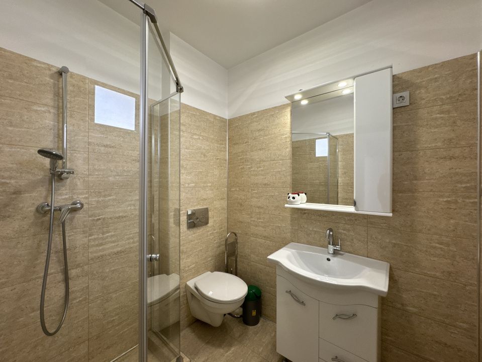 Vila individuala versatila de inchiriat in Otopeni-Odai, 8 camere, 5 bai – fotografia 8 din 19