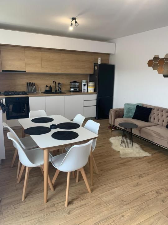 Apartament 2 camere, 45 mp, MODERN, lift, garaj,  zona Terra! – fotografia 1 din 9