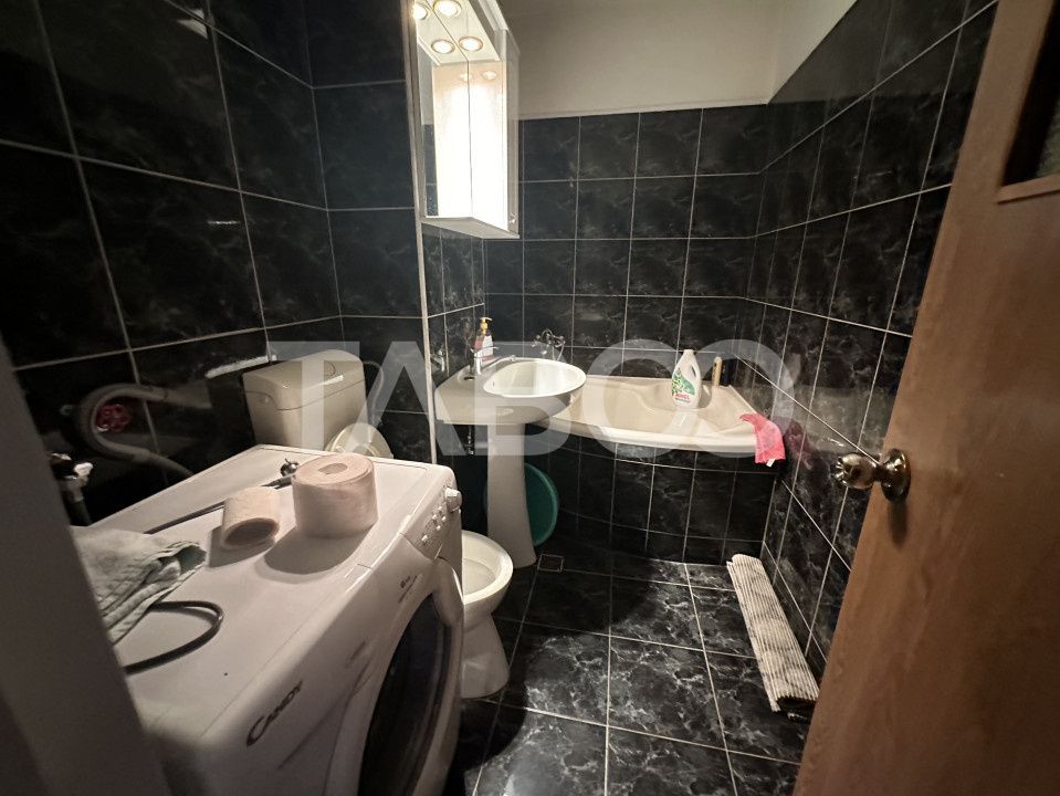 Apartament de inchiriat  2 camere decomandat etaj 3 mobilat utilat – fotografia 6 din 6