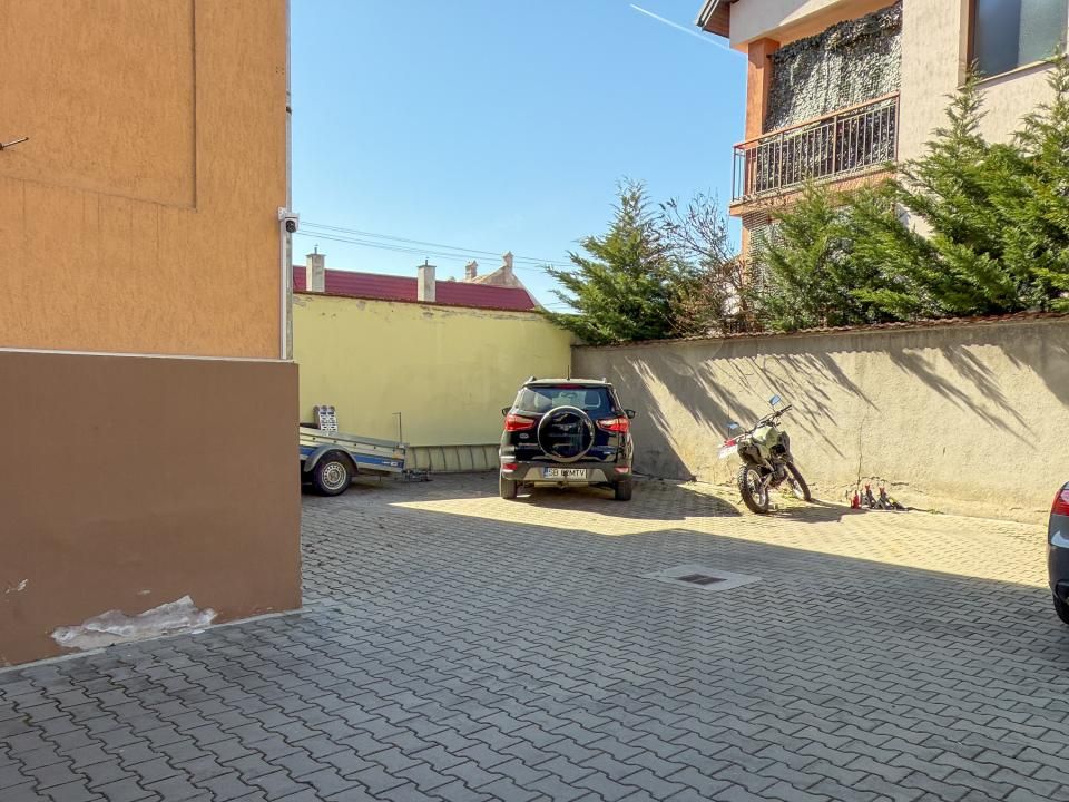 Apartament 4 camere | Str. Dealului | Parcare in curte interioara – fotografia 19 din 19
