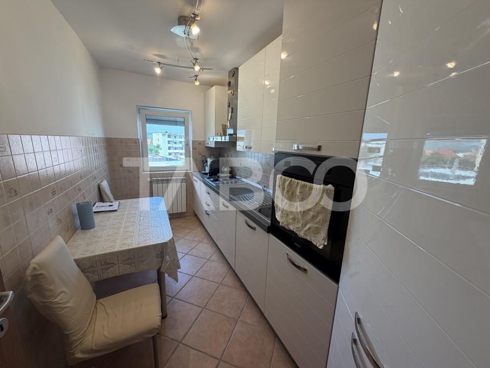 Apartament 3 camere complet renovat mobilat si utilat zona 1 Decembrie – fotografia 8 din 10