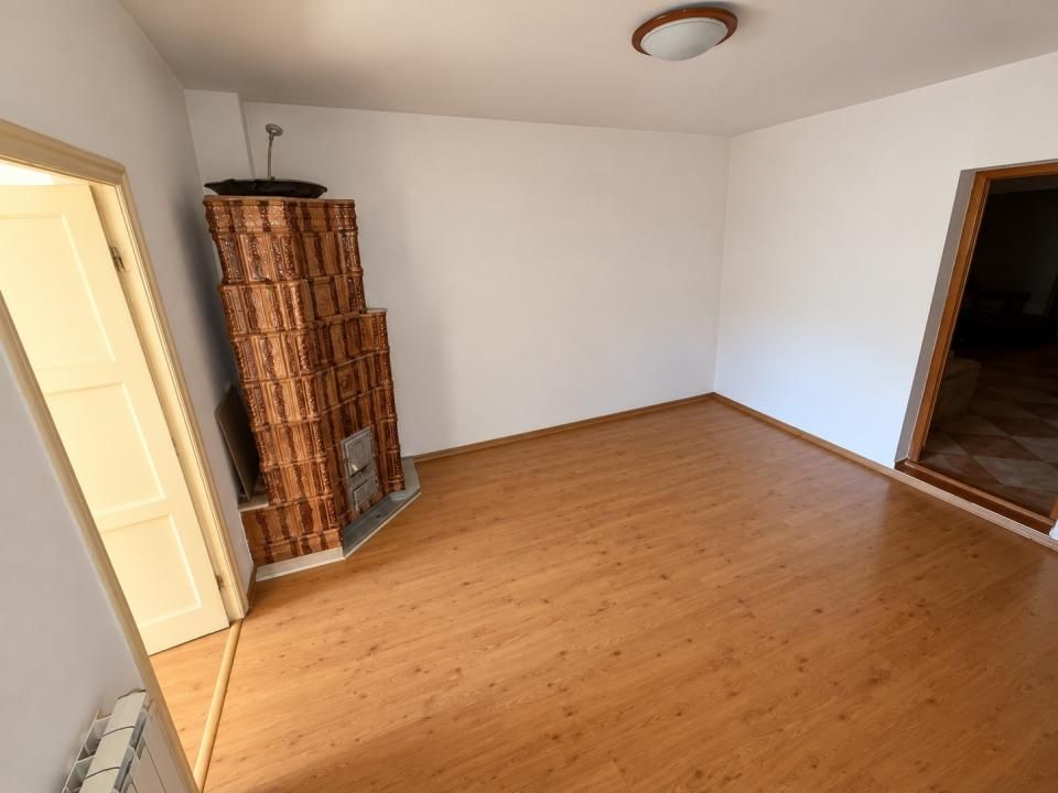 10 Camere de inchiriat | 13 Septembrie | Casa-Spatiu Birou | Parcare – fotografia 4 din 13