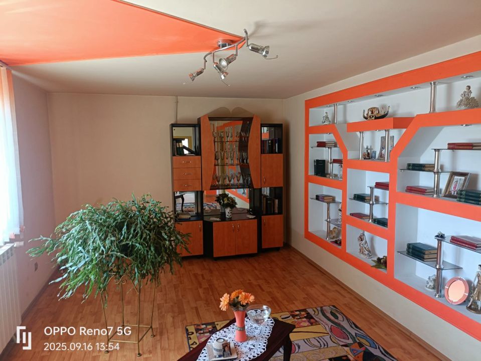 Casă cu spațiu comercial de vânzare în Reghin – fotografia 11 din 11