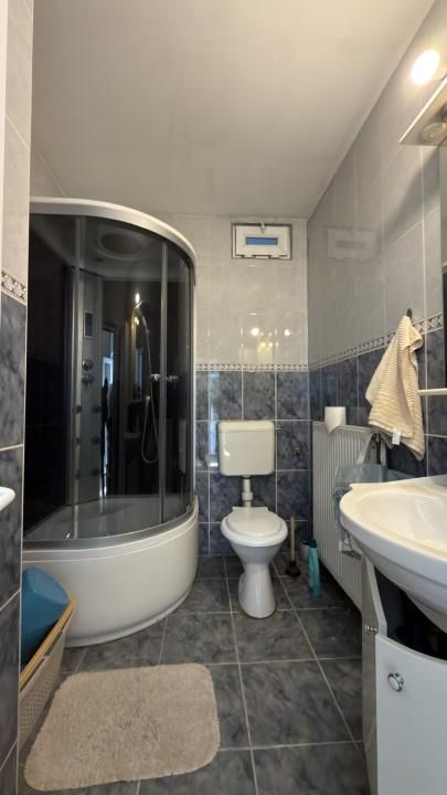 Casa individuala P+E+M cu 7 camere, garaj 140mp, 1084mp teren - Timisoara – fotografia 19 din 31