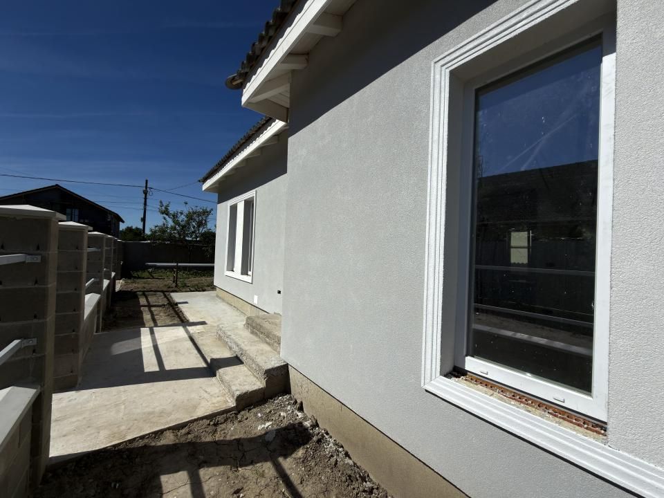 Duplex 3 camere, P+Pod, 80mp utili, 275mp  teren in Utvin – fotografia 2 din 16