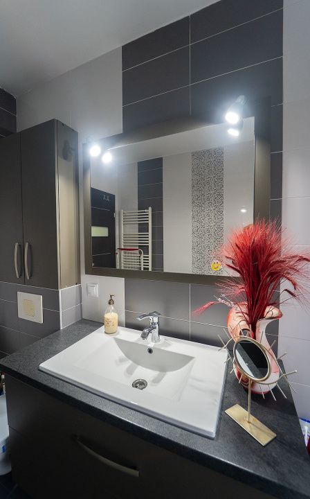 Apartament 3 camere cu curte proprie 104 mp – fotografia 12 din 15
