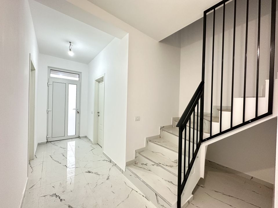 Duplex modern, 5 camere, 120 mp, teren 310 mp - Dumbravita – fotografia 12 din 16