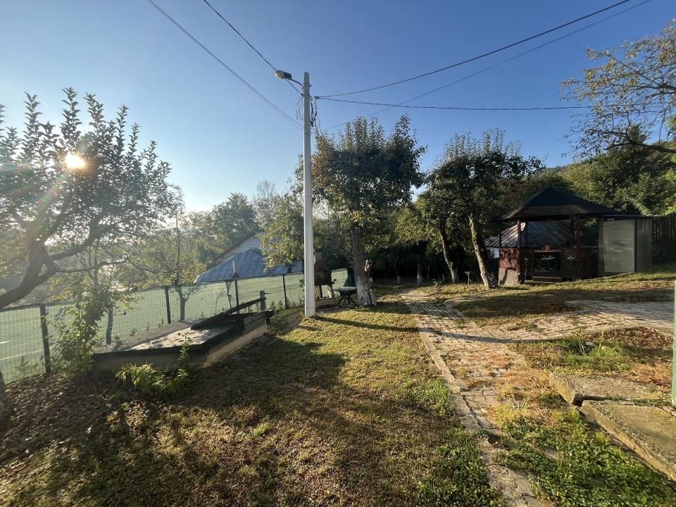 Casă P+M cu vedere spre pădure și teren de 866 mp in Magura Hulubesti – fotografia 34 din 41