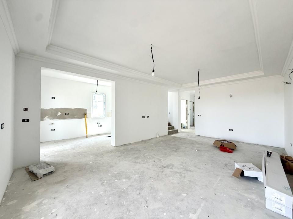Duplex modern, 5 camere, 130 mp utili, 350 mp teren - Sacalaz – fotografia 1 din 11