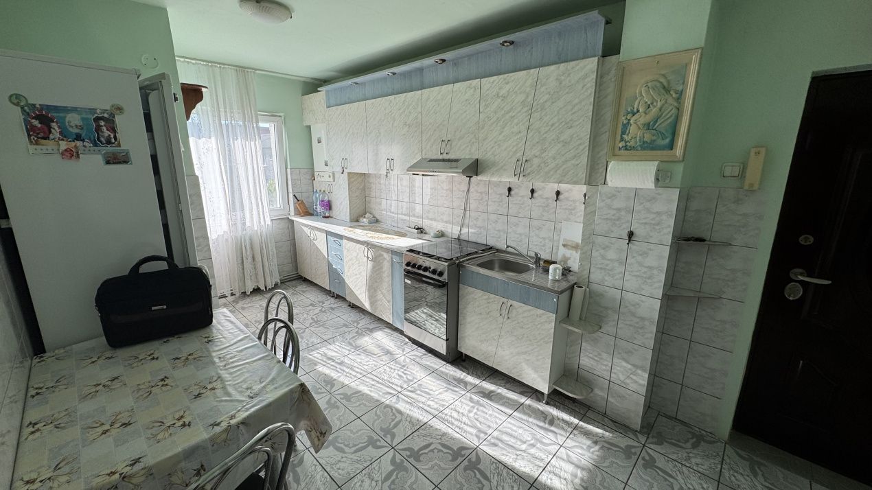 🏡 APARTAMENT 2 CAMERE | 48 mpu | LOC DE PARCARE | ZONA LAMĂ – fotografia 8 din 10
