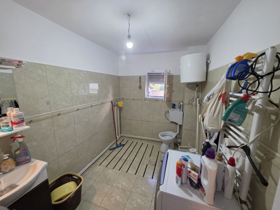 Oportunitate! Casa P+M înaltă, 4 camere, mobilata, utilata, Valu lui Traian! – fotografia 7 din 13