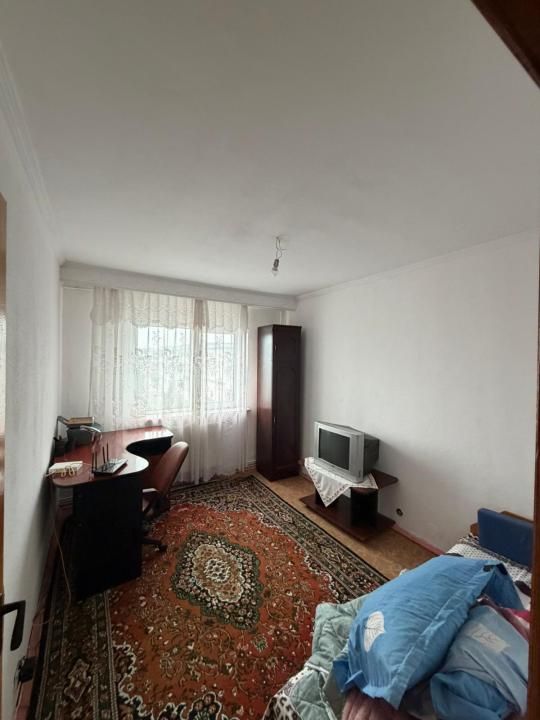 Apartament 3 camere decomandat, luminos, zona Exercițiu – Confort și liniște – fotografia 5 din 8