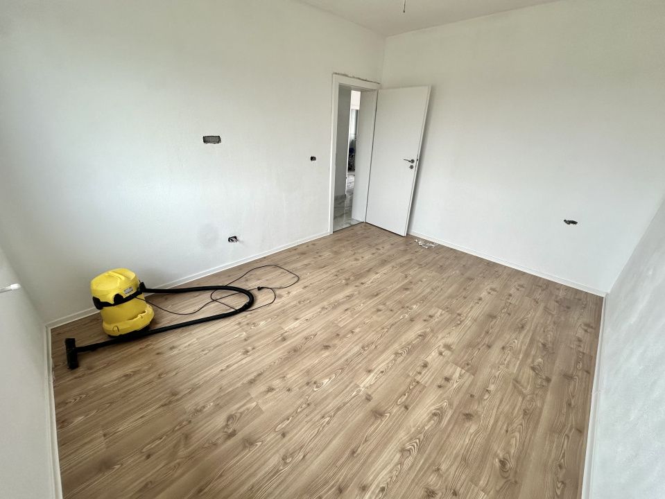 CASA NOUA I 4 CAMERE I 2 BAI I BUCATARIE I 500 MP TEREN I FINISATA I – fotografia 11 din 24