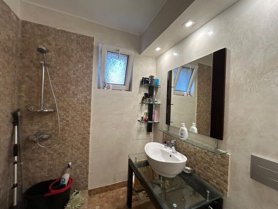 Casa P+1+M, 370 MP teren, 225 MP utili, Central – fotografia 10 din 15