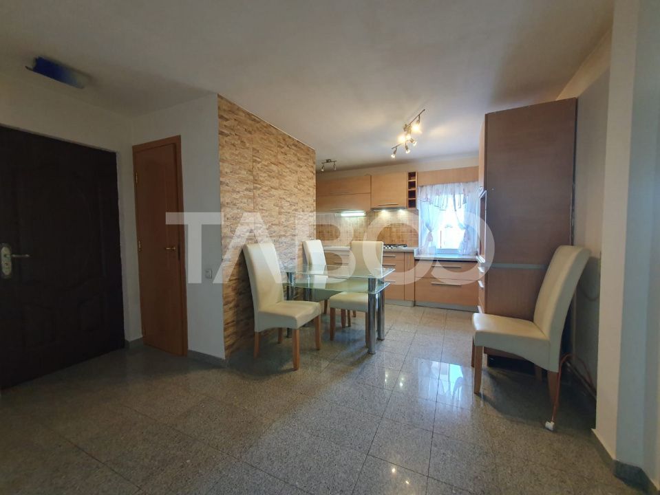 Apartament 3 camere decomandat 80 mp + 2 balcoane zona Teiului – fotografia 7 din 13