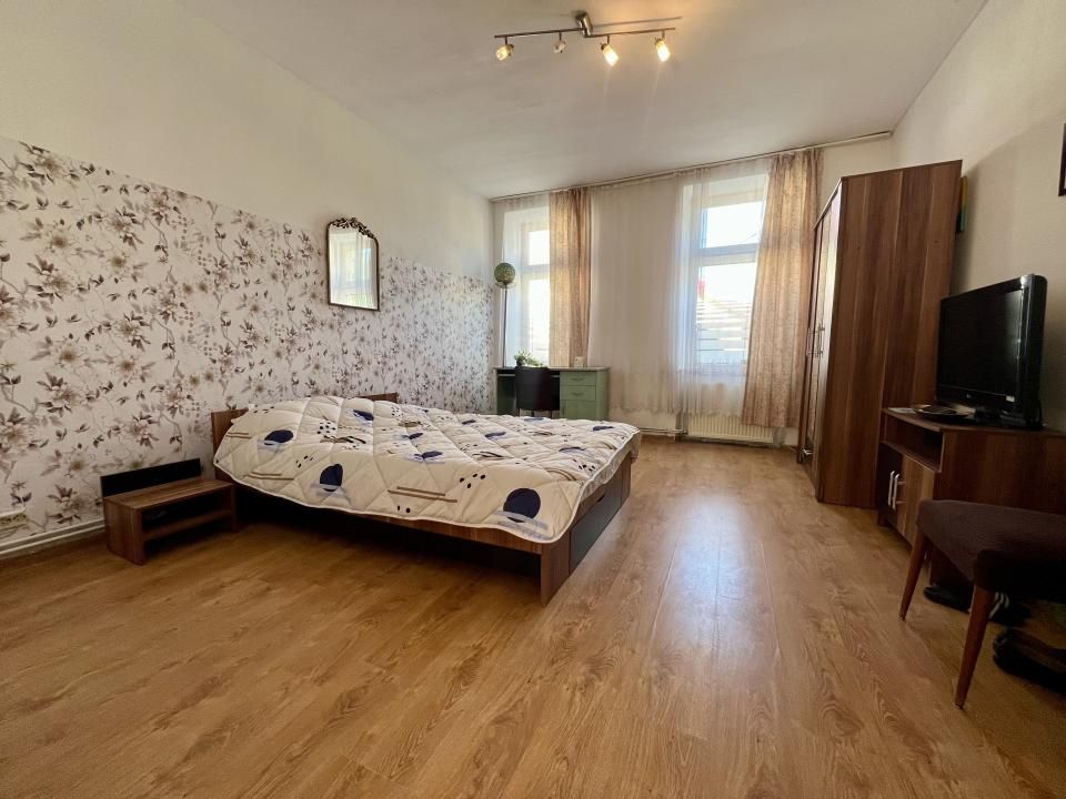 Apartament, 32 mp utili, curte comuna, parter, boxa - Zona Elisabetin – fotografia 1 din 5