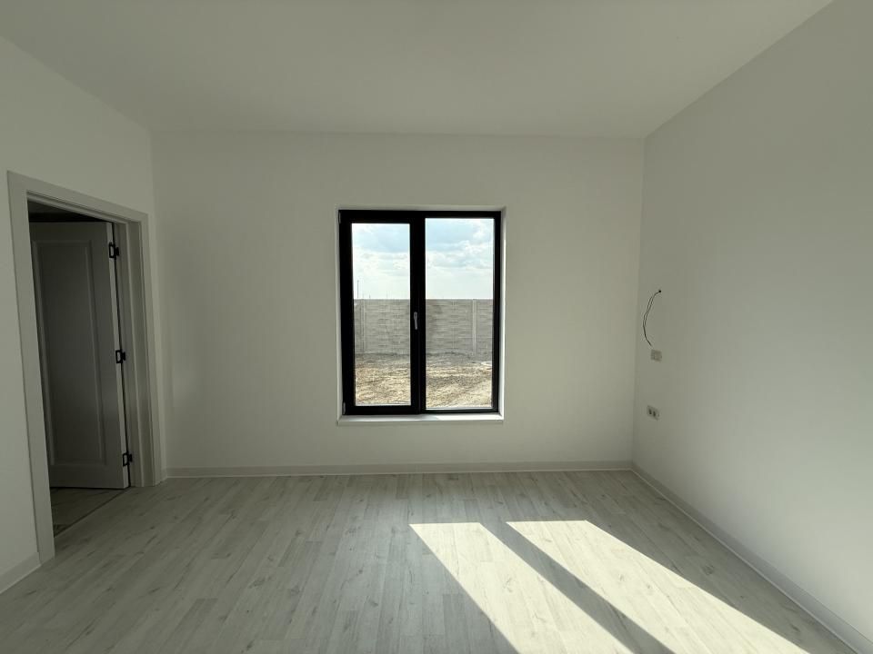 Casa individuala, 4 camere, 105 utili, 580 teren- Sanmihaiu Roman 0% – fotografia 23 din 27