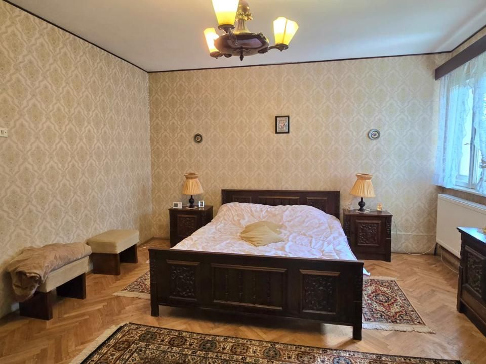 Vila 500 mp, teren 1.632 mp, ideala pentru locuinta sau pensiune – fotografia 29 din 31