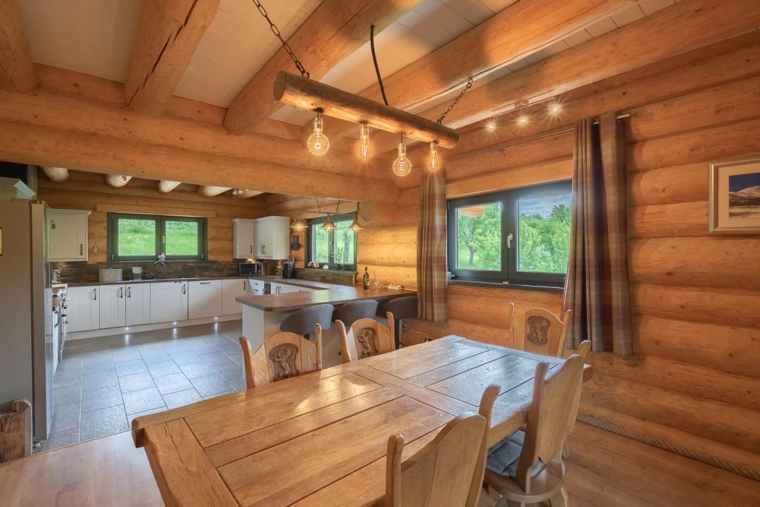 Stil de viață de vânzare – liniște, natură și confort premium – fotografia 13 din 55