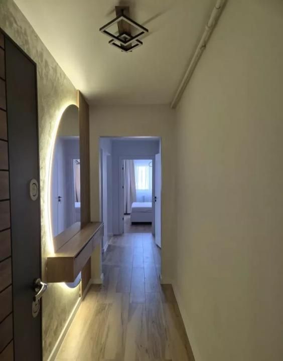 Apartament 2 camere, finisat, balcon, LIFT, etaj intermediar, Academia de Muzica – fotografia 3 din 8