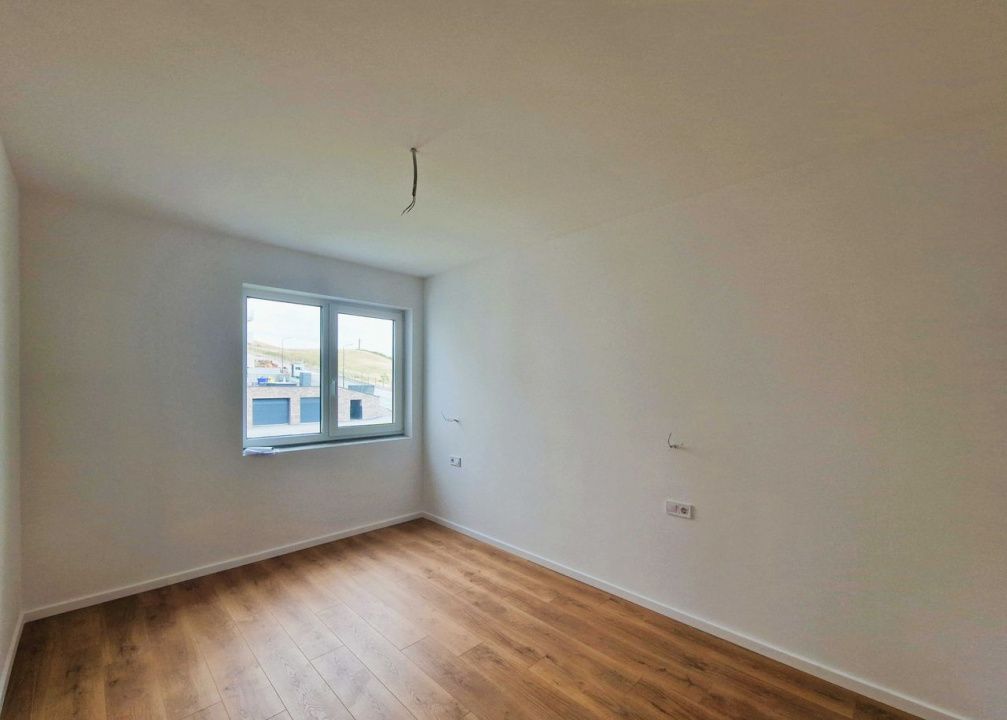 Apartament 2 camere, 40mp + balcon, – fotografia 3 din 6