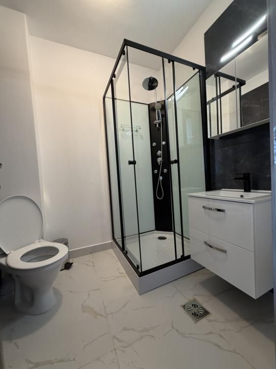 Apartament 3 camere | 2 băi | Parcare inclusă | Lift | Disponibil imediat – fotografia 14 din 17